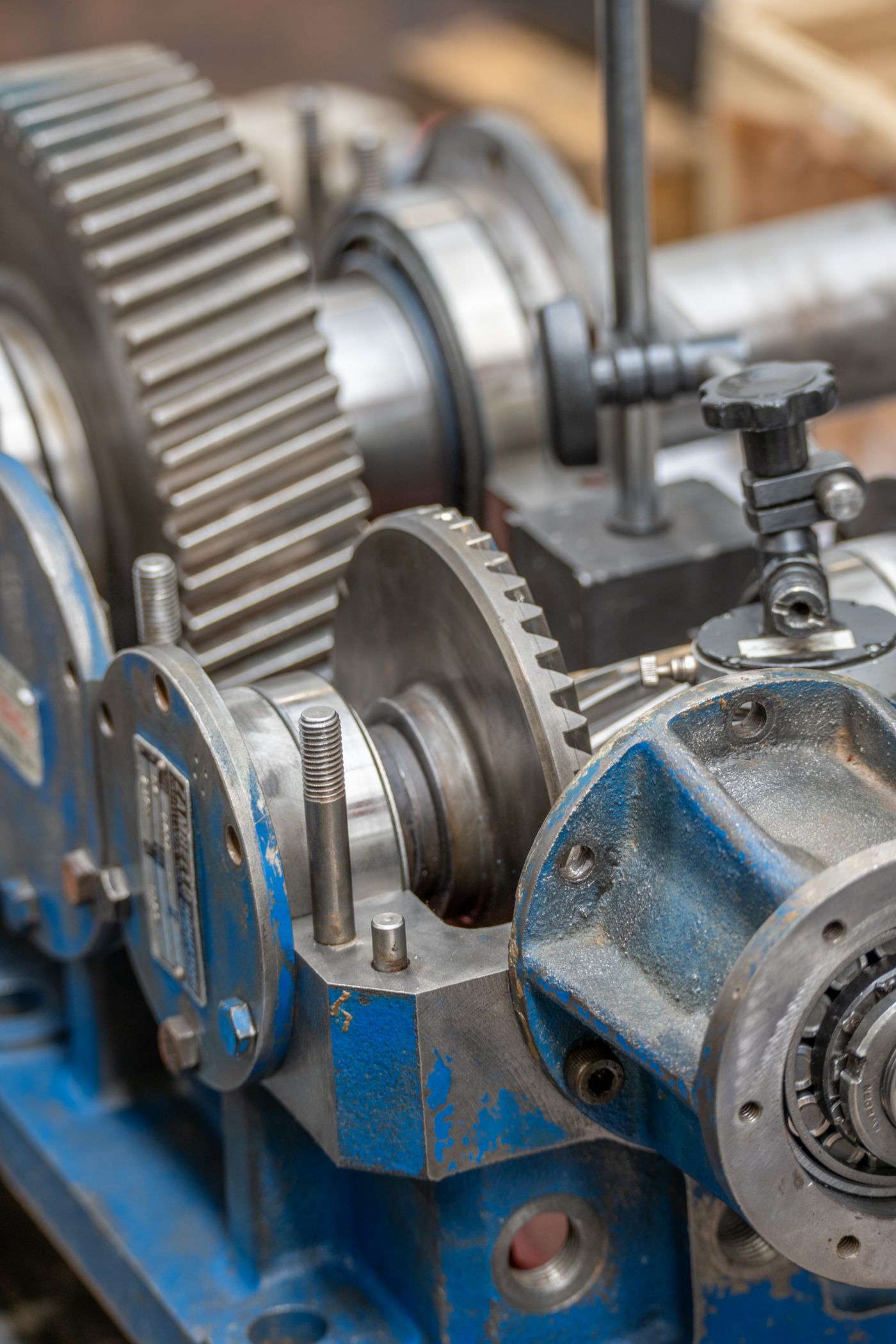Machined pulleys and metal rings
